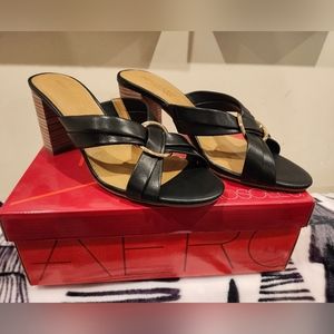 NEW Slip on sandals black